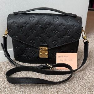 Louis Vuitton Pochette Metis Black Empreinte Leather NEW never worn
